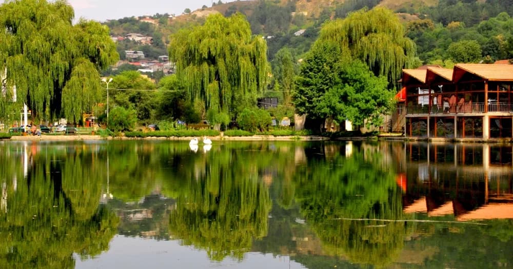 Rent accommodation in Dilijan